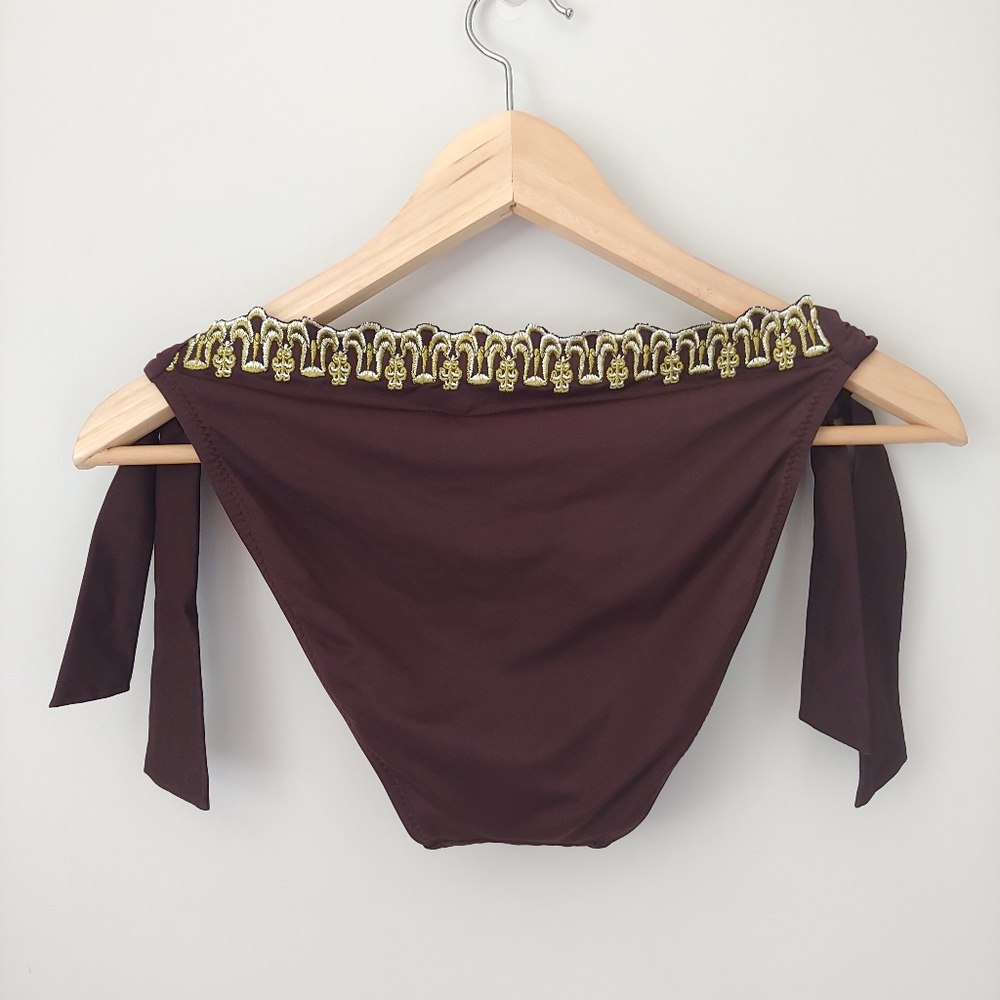 BECCA Swimsuit Embroidered Tie Bikini Set Brown Vintage Size Small - Picture 6 of 11